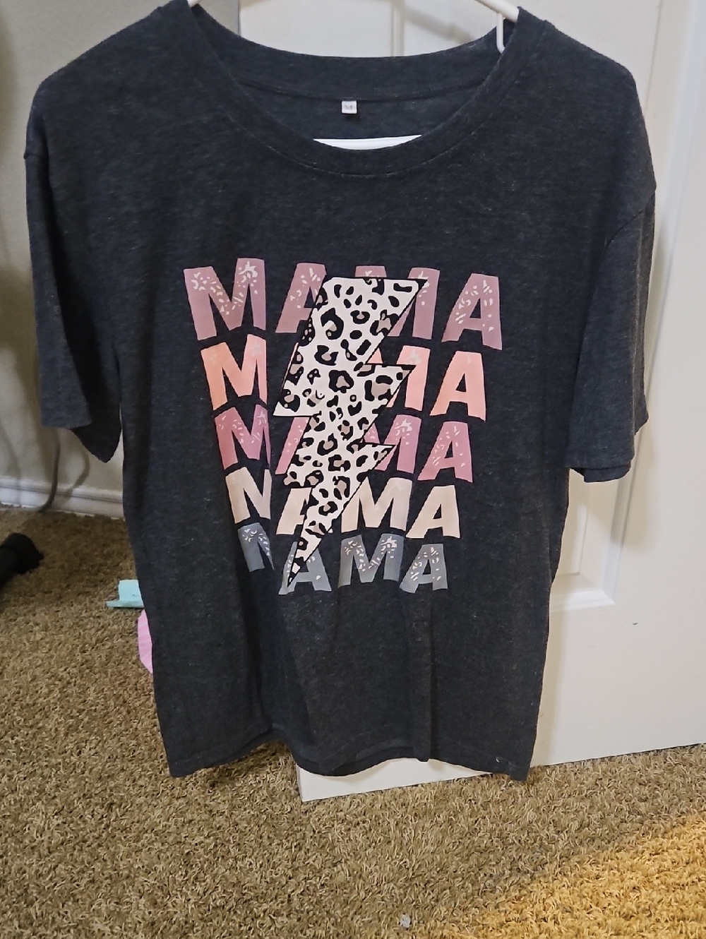 Source Unknown Black 'MAMA' Graphic Tee with Pink and Cream Leopard Bolt